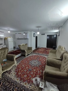 واحد۷۰ متری غرق نور