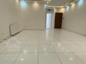 65متر سالن مربع فول امکانات