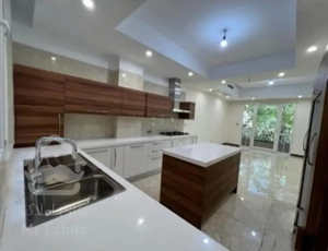 فروش آپارتمان ۸۰ متر پونک