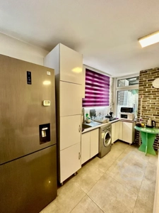 205 متر خوش نقشه و اکازیون در نیاوران