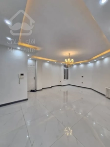 آپارتمان ۶۱ متری کلید نخورده