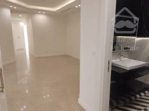 خرید آپارتمان ۲۰۰ متری فول مشاعات در بهترین لوکیشن فرمانیه