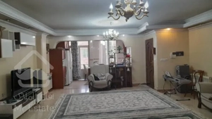 اجاره آپارتمان ۹۵متری دوخوابه طبقه بالای همکف دو کله نور در شهرزیبا