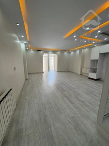 فروش اپارتمان ۷۸  زیر قیمت مشاعات تمیز لوکیشن بدون ضعف