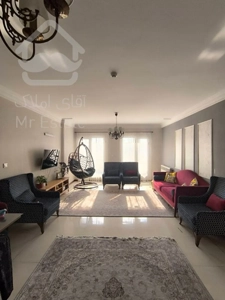 83 متر      دو خواب         فول