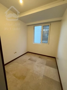 فروش آپارتمان ۶۵متر ۲خواب تراورتن رو به آفتاب