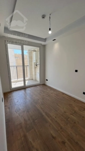 ۹۹ متر چهارباغ روبه افتاب