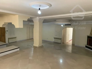 تک واحدی، ۱۴٠متری ،صرافهای جنوبی