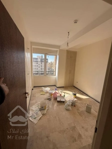 فروش اپارتمان زیر قیمت سالن پرده خور نور و نقشه عالی