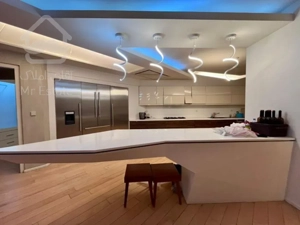 رهن و اجاره ۲۹۰متری ۴خوابه مدرن سنبل