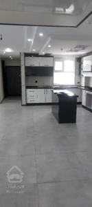 فروش اپارتمان زیر قیمت سالن پرده خور نور و نقشه عالی