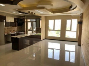 ۹۲متر سالن پرده خور۱۰واحدی