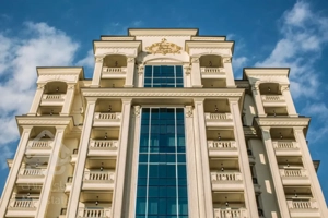 اجاره آپارتمان ۲۰۰ متری در بهترین لوکیشن نیاوران