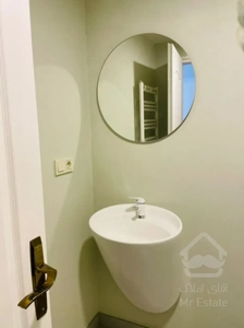 ۶۸متر سالن پرده خور چهارباغ شرقی