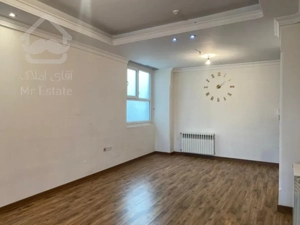 نود متر آپارتمان پاپ لوکیشن در منطقه