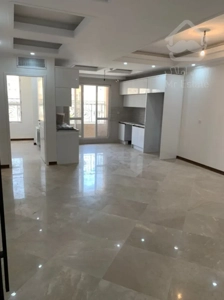 فروش اپارتمان  ۱۰۲  متر فول امکانات زیر قیمت