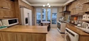 فروش آپارتمان ۷۵ متری سالن پرده خور در باغ فیض