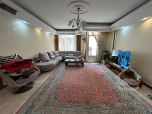 آپارتمان ۷۶ متری دو خواب پونک