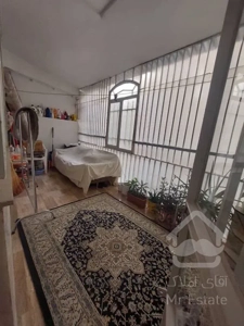 فروش آپارتمان ۷۲متر ۲خواب طبقه اول تراس دار