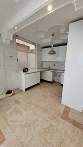 آپارتمان ۸۳متری ۲خوابه سالن پرده خور