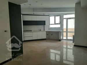 فروش اپارتمان ۸۵ متر زیر قیمت سالن پرده خور نور و نقشه عالی