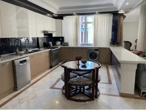 فروش 87 متر در هروی