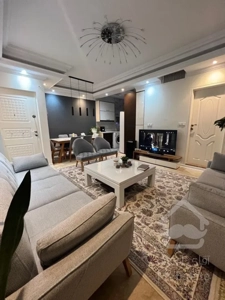 فروش آپارتمان 85 متری 2 خواب باغ فیض