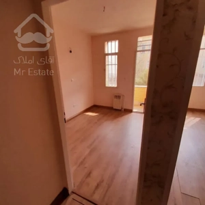 فروش آپارتمان ۷۰متر ۲خواب طبقه همکف پونک پارکینگ دار