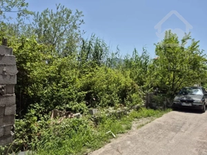 زمین مسکونی ۲۰۰