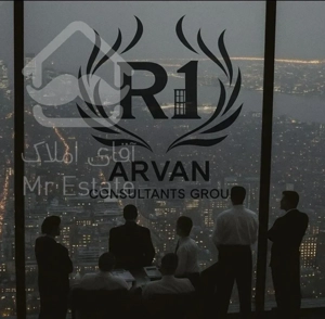 ۵۳ متر / بر اصلی خیابان رنجبر / متری ۴۴ ملیون