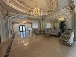 شاهکار منطقه،شیک پسند