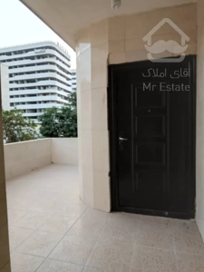 دو خوابه ۱۳۰ متری (پشت اداره ثبت اسناد و املاک)