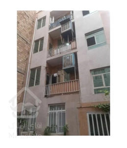 آپارتمان ۱۰۰ متری تک واحدی