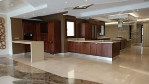 فروش 200 متری پاسداران