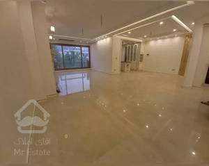 فروش 200 متری اختیاریه