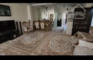 ۸۲متر۲خواب سالن پرده خور روبه آفتاب باغ فیض