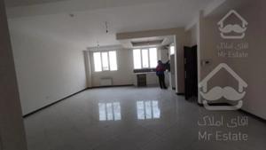 ۱۱۰مترفول دو خواب کلید نخورده