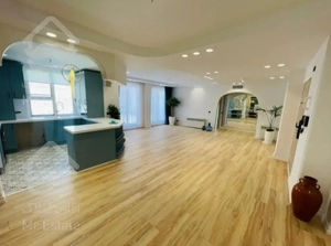 فروش آپارتمان روبه آفتاب فستیوال نور