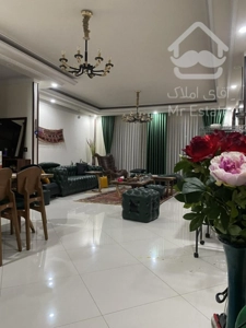 130متر ۳خواب // فرعی تاپ اباذر