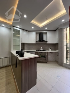 ۷۰ متر تاپ لوکیشن