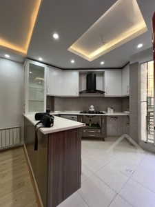 ۶۹ متر فول بازسازی چهار باغ شرقی