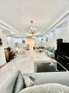 اپارتمان٩٣متري تهرانپارس بين عادل و طاهري