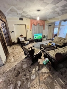 ۲۴۰متر/۳خواب/یوسف آباد/آینده دار