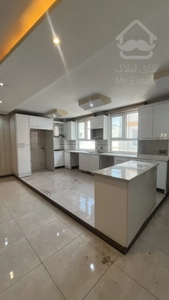 سالن مربع،فول امکانات