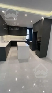 فروش واحد اکازیون 145 متر پاسداران