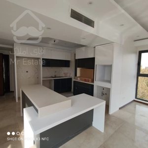 فروش 140 متری پاسداران