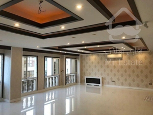 240 متر لوکیشن تاپ دروس