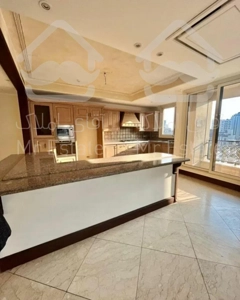 120 متری پاسداران خوش چیدمان