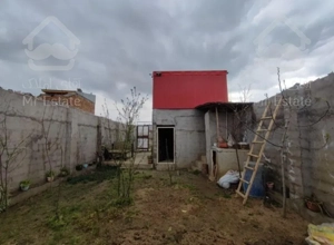 زمین و انبار ۱۲۵ متری