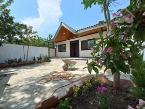 ویلا فلت ۲۰۰ متری منطقه‌ی جنگلی شهرک دنج سند تک برگ